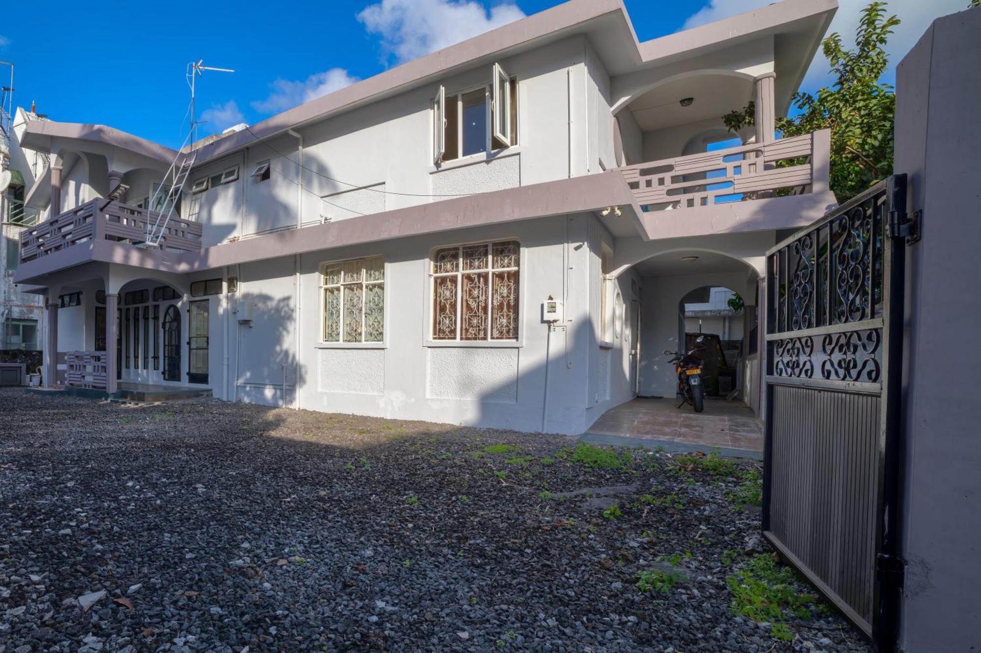 Ferienwohnung Sunset Bliss Pereybere 3 Pereybere Beach Exterior foto